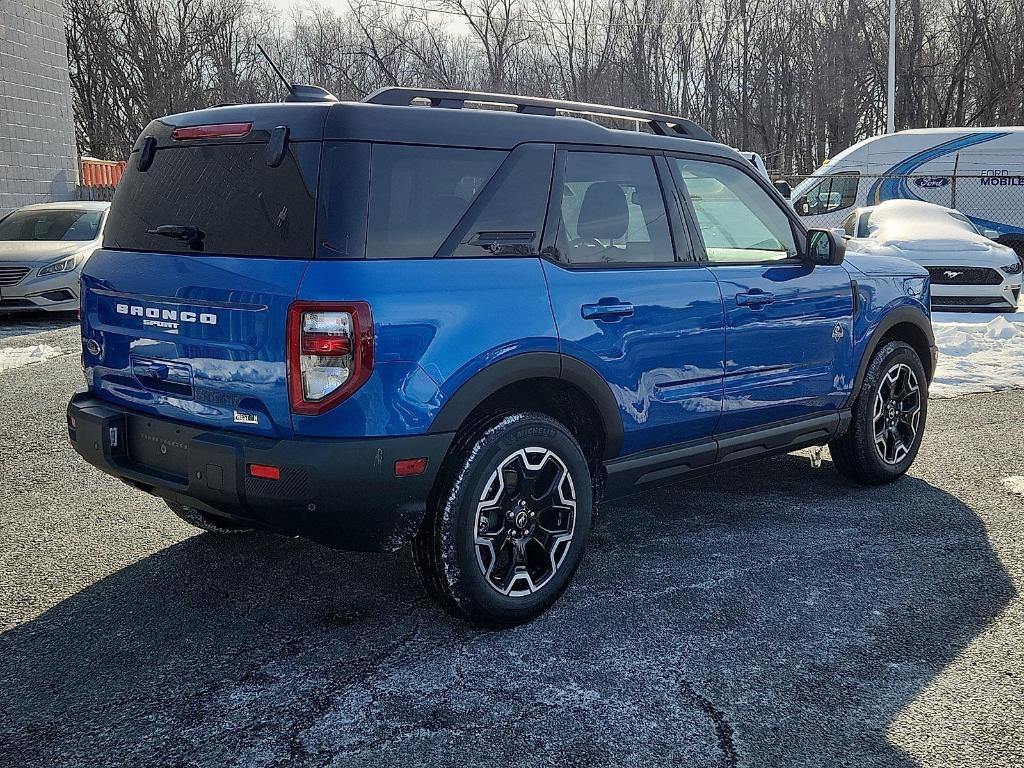 new 2025 Ford Bronco Sport car, priced at $32,953
