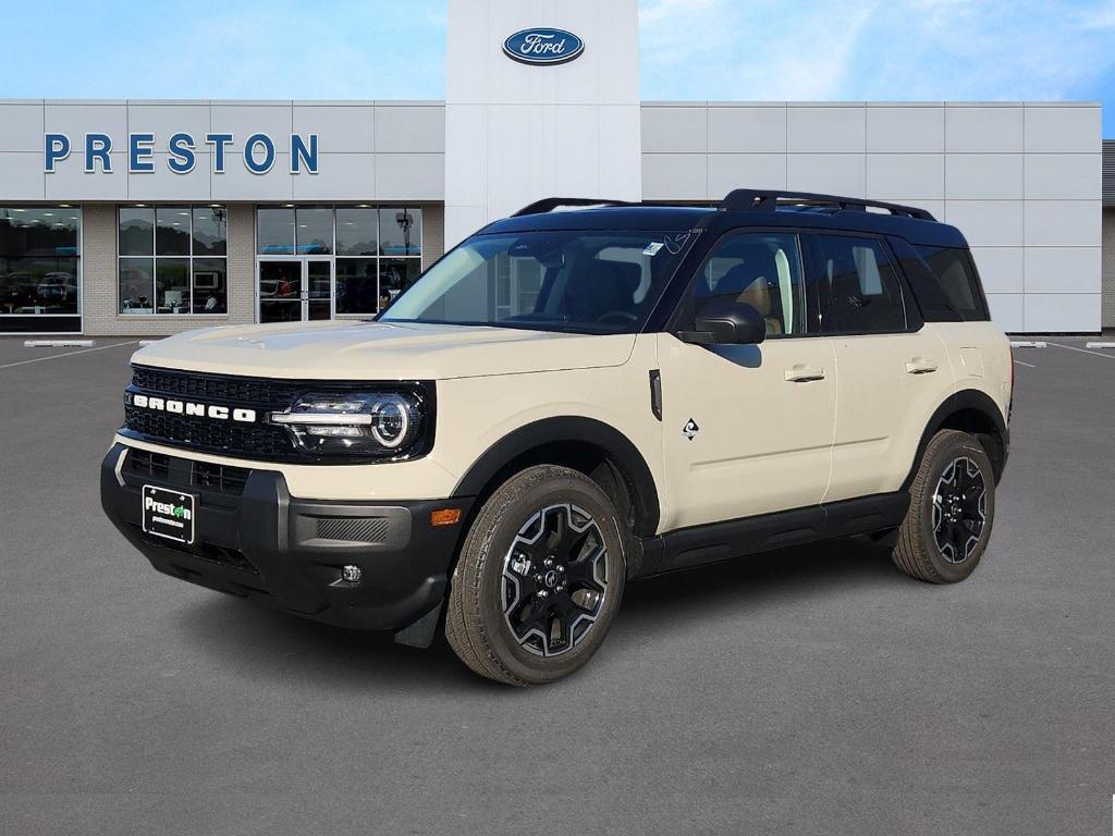 new 2025 Ford Bronco Sport car, priced at $33,038