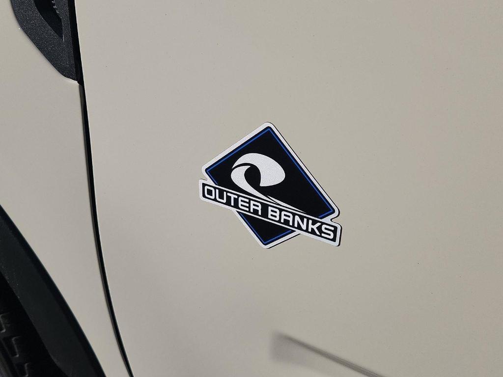 new 2025 Ford Bronco Sport car, priced at $32,038