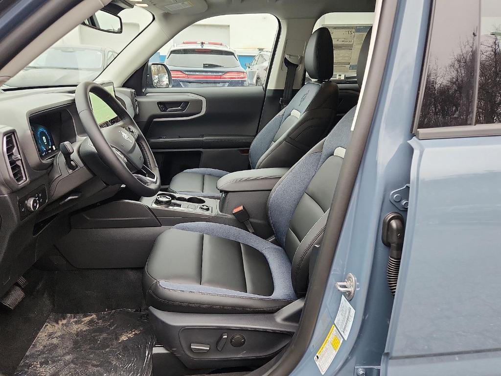 new 2025 Ford Bronco Sport car, priced at $35,778