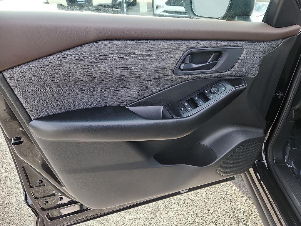 used 2023 Nissan Rogue car, priced at $17,500