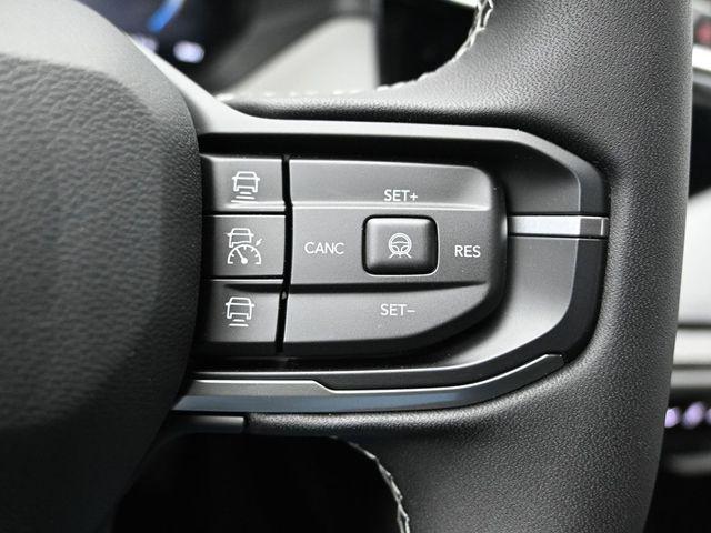 new 2026 Jeep Cherokee car, priced at $37,402