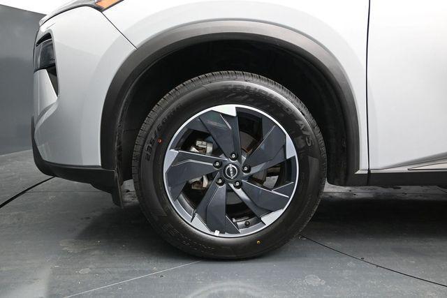used 2025 Nissan Rogue car, priced at $22,376