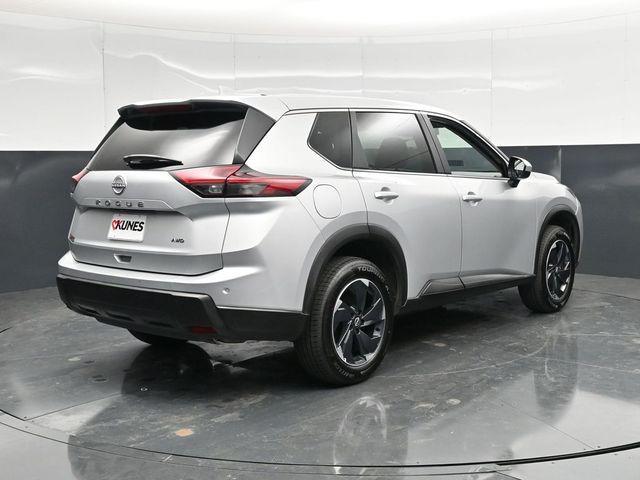 used 2025 Nissan Rogue car, priced at $22,376