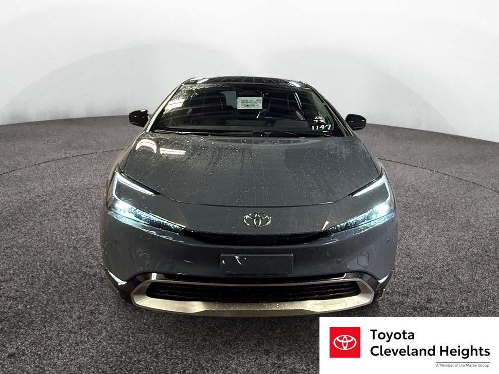 new 2026 Toyota Prius Plug-In Hybrid car, priced at $43,062