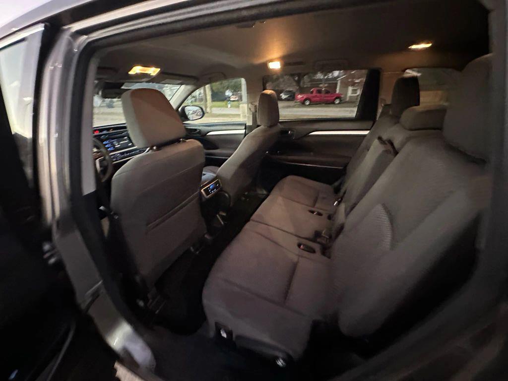 used 2018 Toyota Highlander car, priced at $13,850