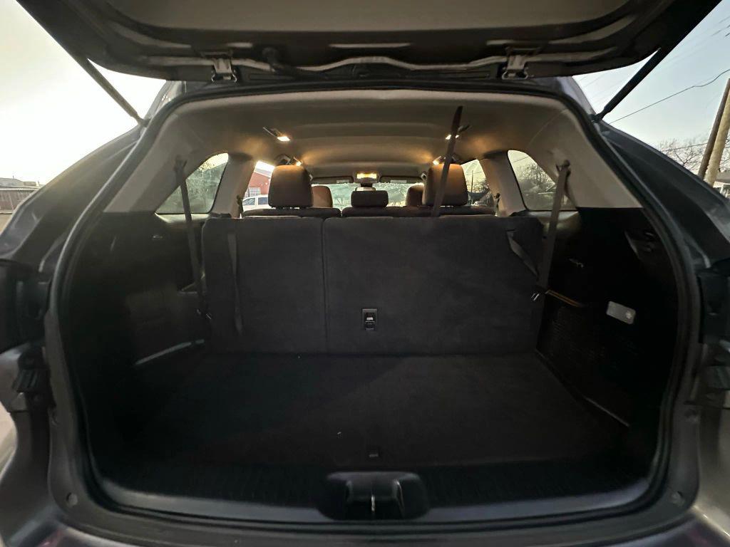 used 2018 Toyota Highlander car, priced at $13,850