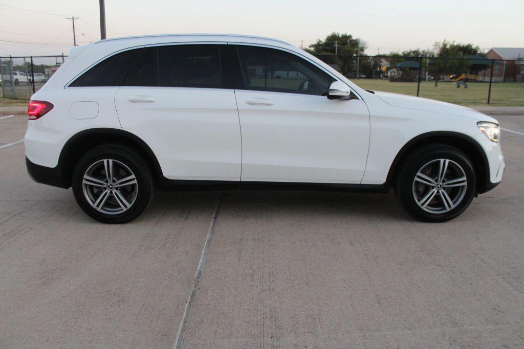 used 2020 Mercedes-Benz GLC 300 car, priced at $16,070