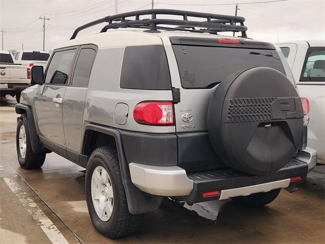 used 2011 Toyota FJ Cruiser car, priced at $16,550