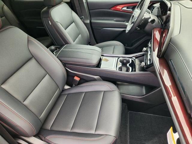 new 2026 Chevrolet Traverse car, priced at $51,115