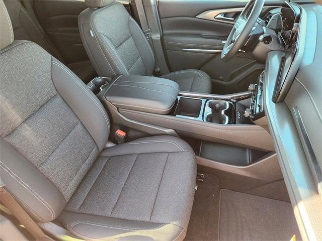 new 2026 Chevrolet Traverse car, priced at $44,200