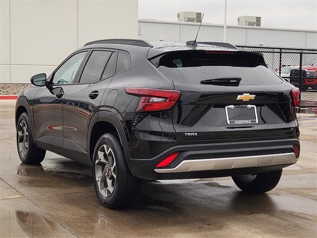 used 2025 Chevrolet Trax car, priced at $22,250