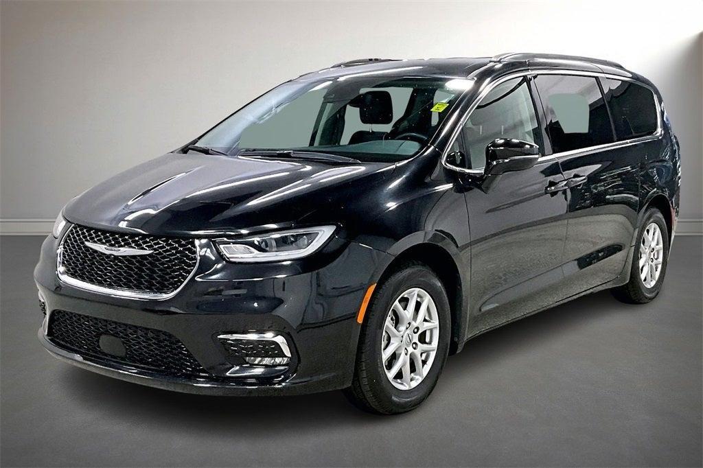 used 2022 Chrysler Pacifica car, priced at $22,900