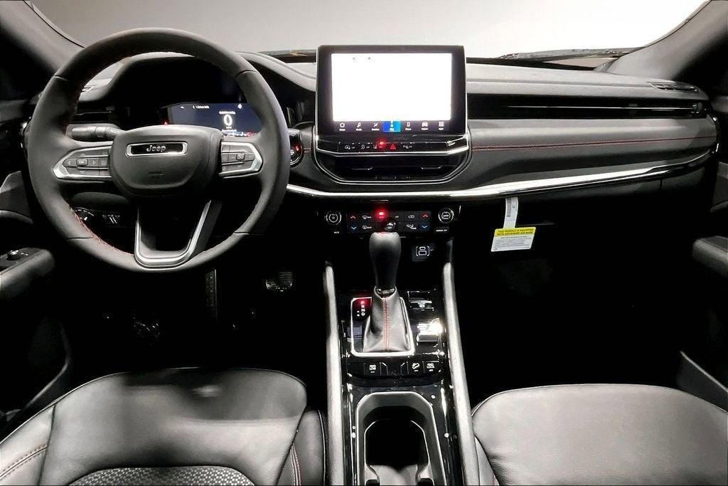 new 2026 Jeep Compass car, priced at $32,900