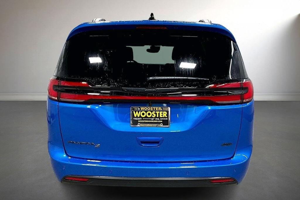 new 2026 Chrysler Pacifica car, priced at $45,490