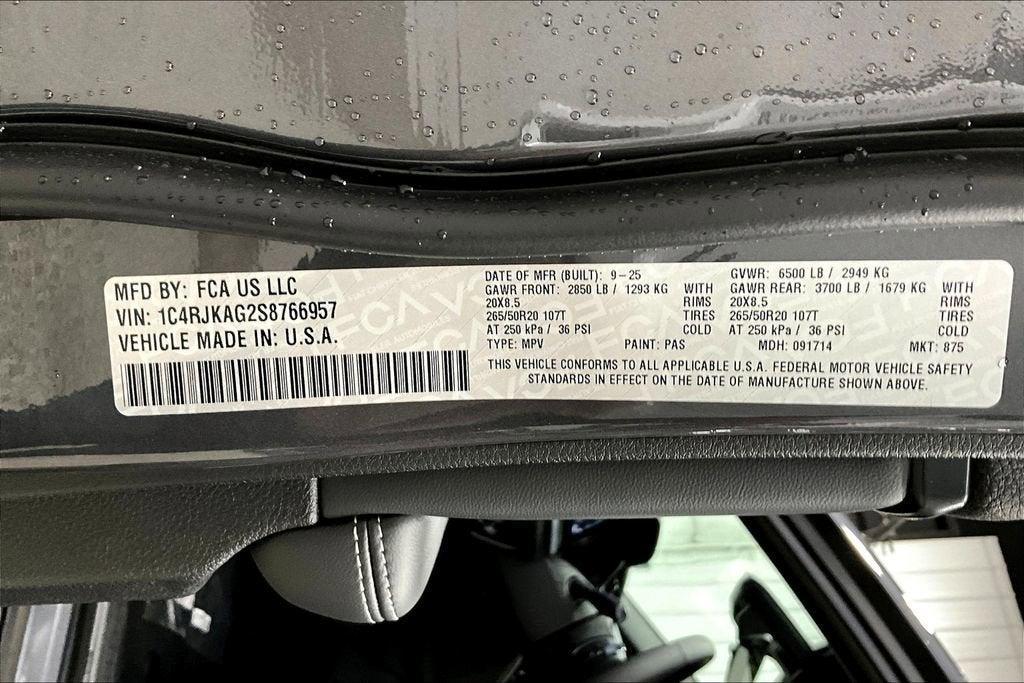 new 2025 Jeep Grand Cherokee L car, priced at $41,495