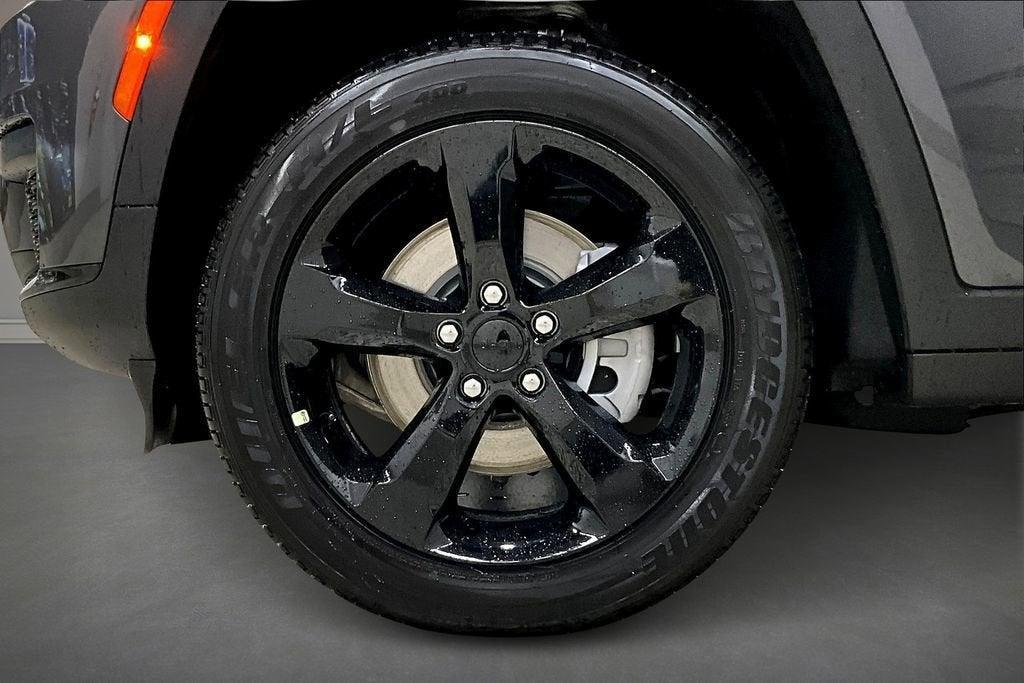 new 2025 Jeep Grand Cherokee L car, priced at $41,495