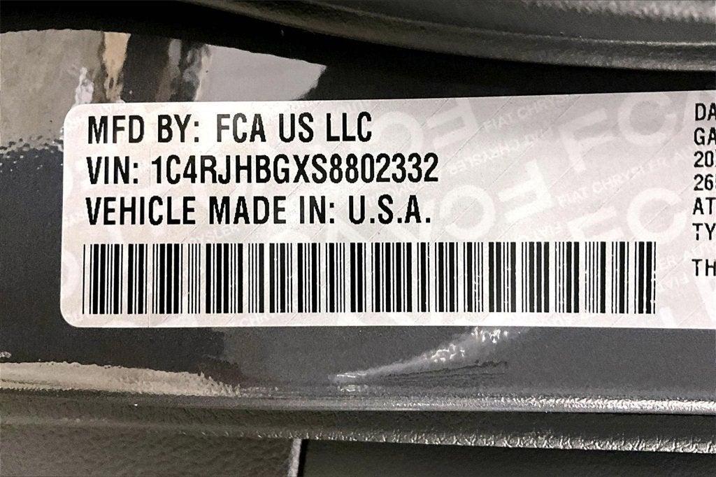 new 2025 Jeep Grand Cherokee car, priced at $45,900