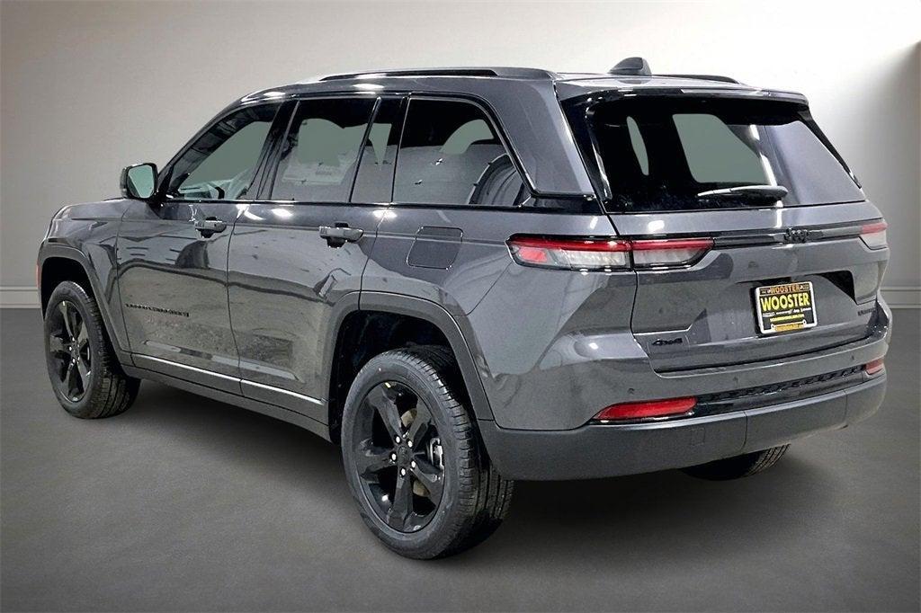 new 2025 Jeep Grand Cherokee car, priced at $45,900