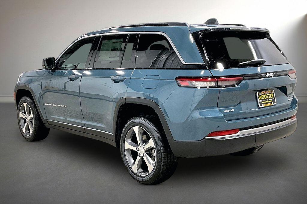 new 2026 Jeep Grand Cherokee car, priced at $49,210