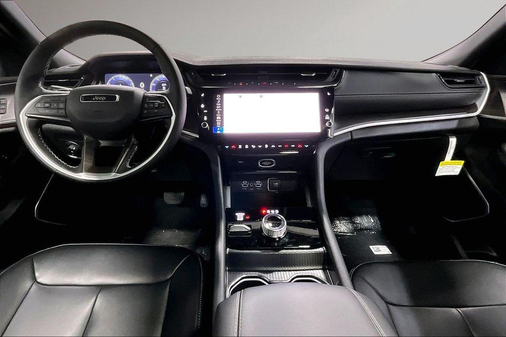 new 2026 Jeep Grand Cherokee car, priced at $49,210