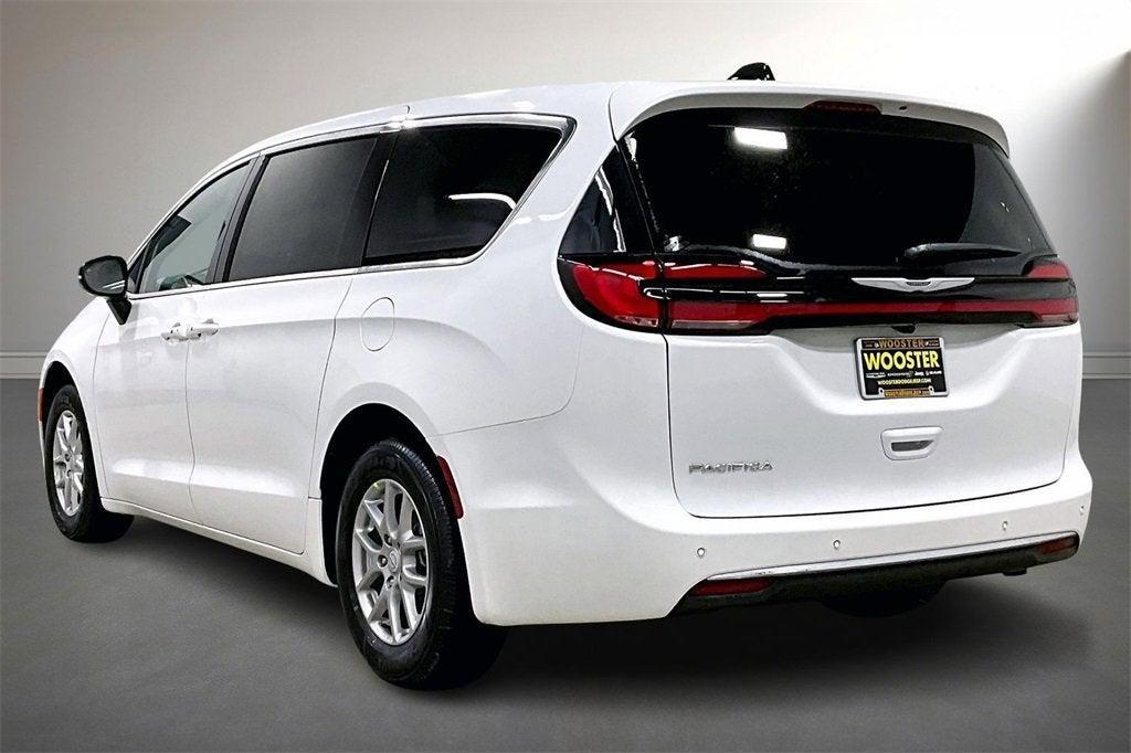 new 2026 Chrysler Pacifica car, priced at $41,495