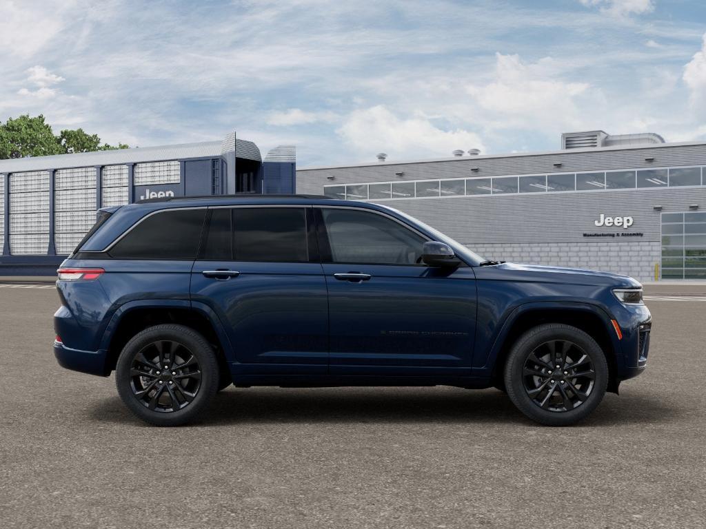 new 2026 Jeep Grand Cherokee car, priced at $48,910