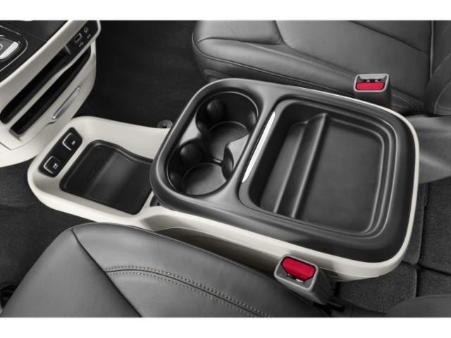 used 2018 Chrysler Pacifica car