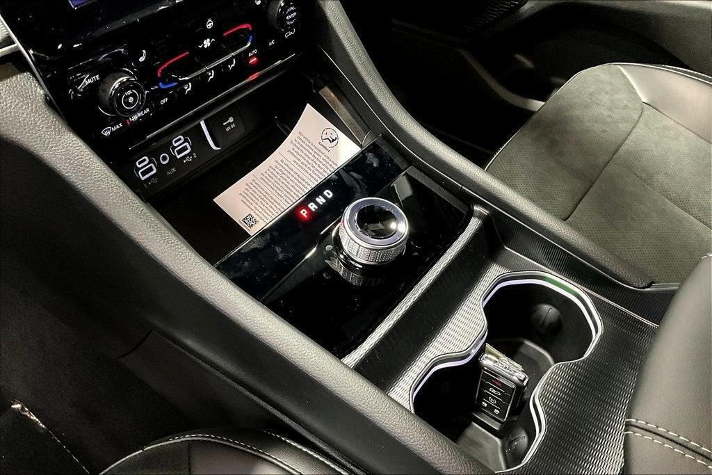 new 2025 Jeep Grand Cherokee L car, priced at $42,400