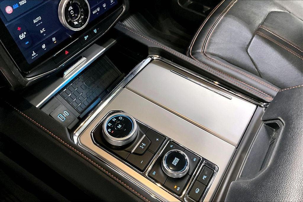 used 2023 Ford Expedition car, priced at $53,500