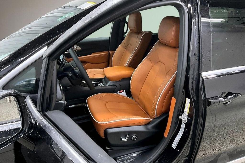 new 2026 Chrysler Pacifica car, priced at $54,928