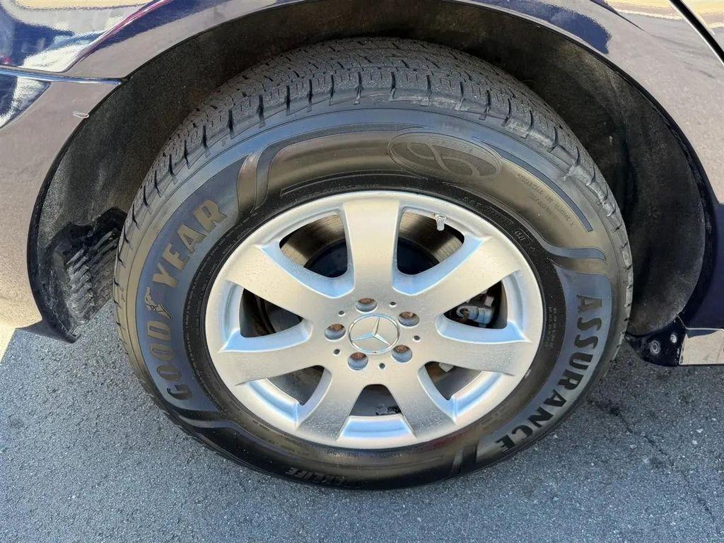 used 2007 Mercedes-Benz R-Class car, priced at $4,899