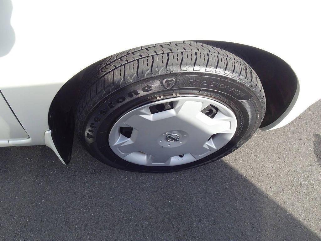 used 2010 Nissan Cube car, priced at $5,400