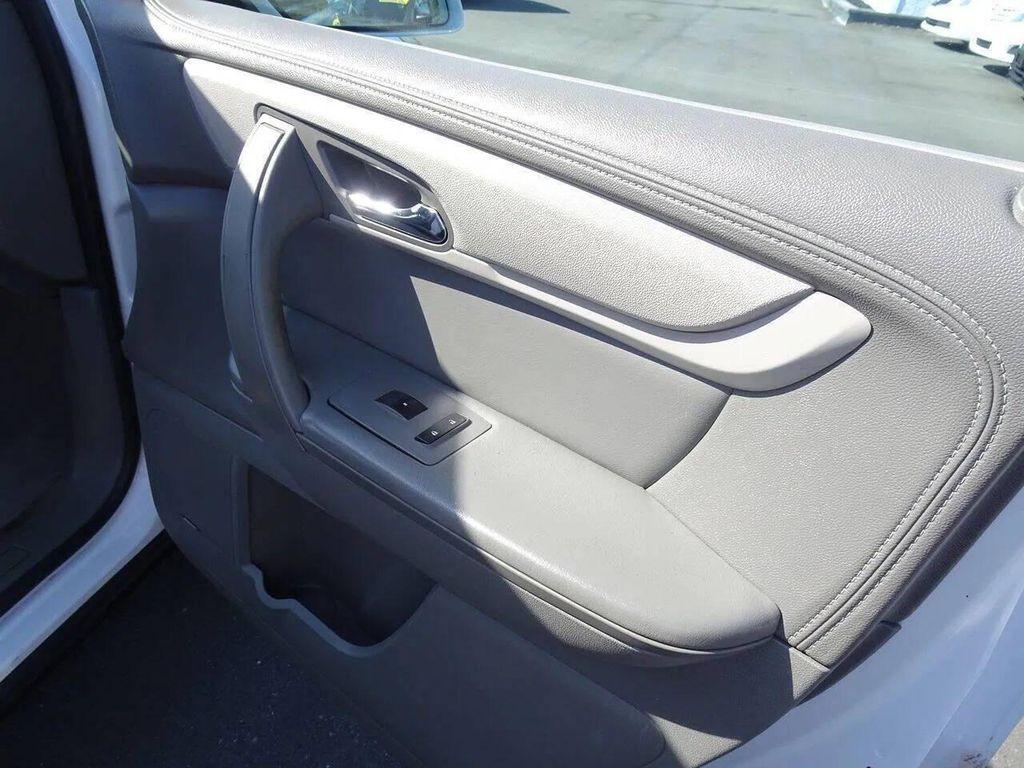 used 2016 Chevrolet Traverse car, priced at $5,900