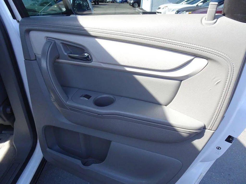 used 2016 Chevrolet Traverse car, priced at $5,900