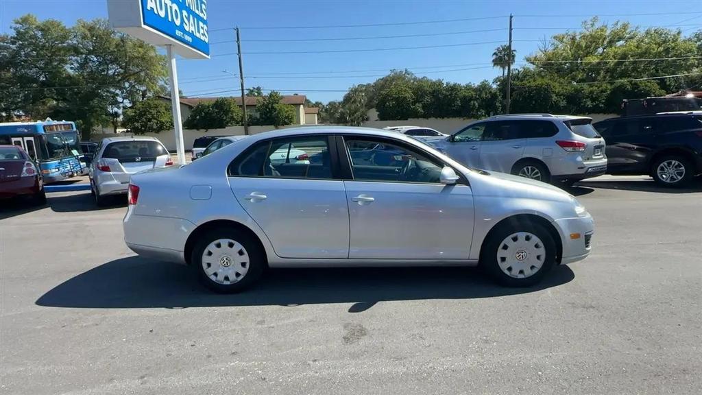 used 2005 Volkswagen Jetta car, priced at $5,000