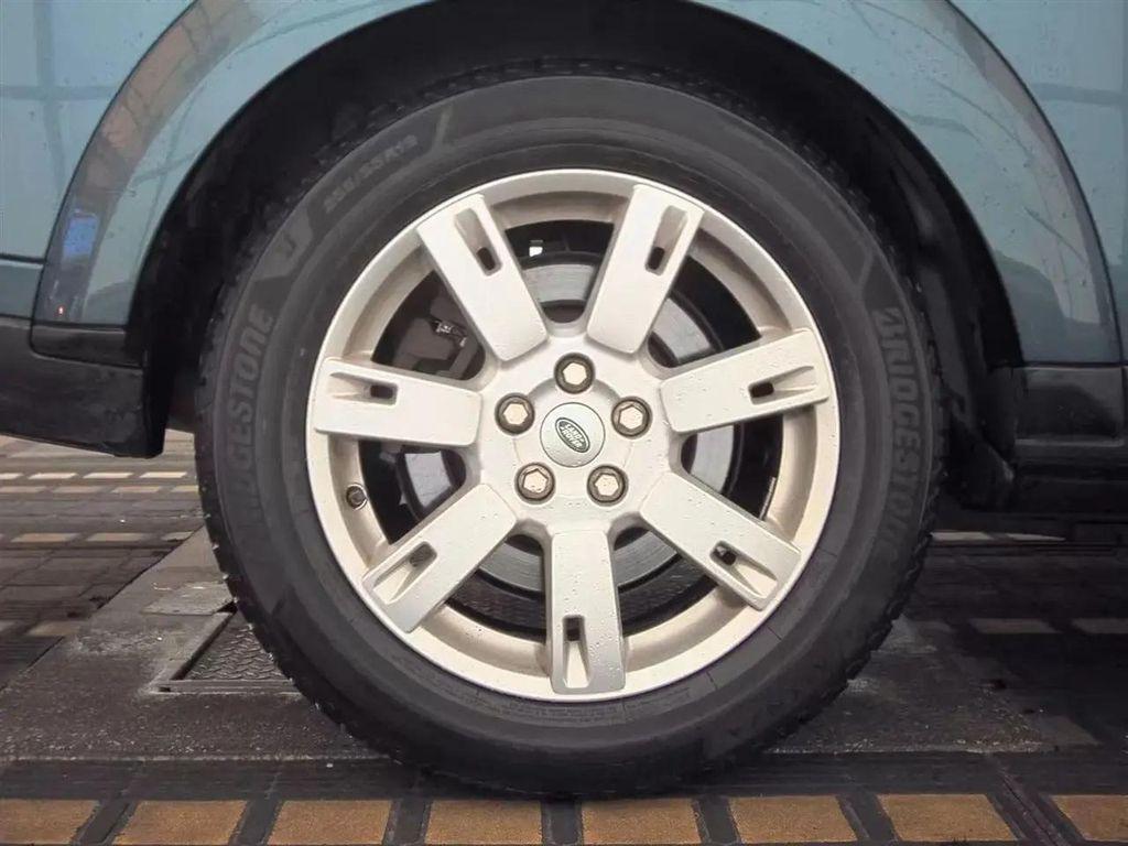 used 2012 Land Rover LR4 car, priced at $10,900