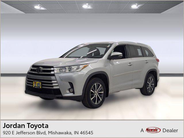 used 2018 Toyota Highlander car, priced at $21,999