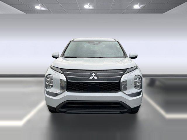 used 2025 Mitsubishi Outlander car, priced at $26,999