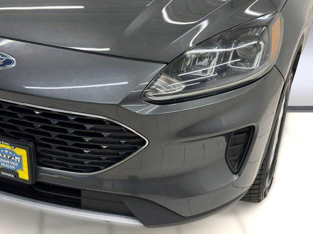 used 2020 Ford Escape car, priced at $15,999
