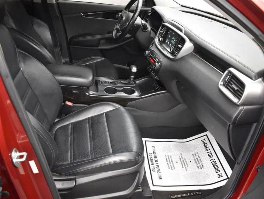 used 2020 Kia Sorento car, priced at $15,157