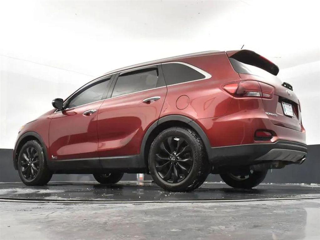 used 2020 Kia Sorento car, priced at $15,157