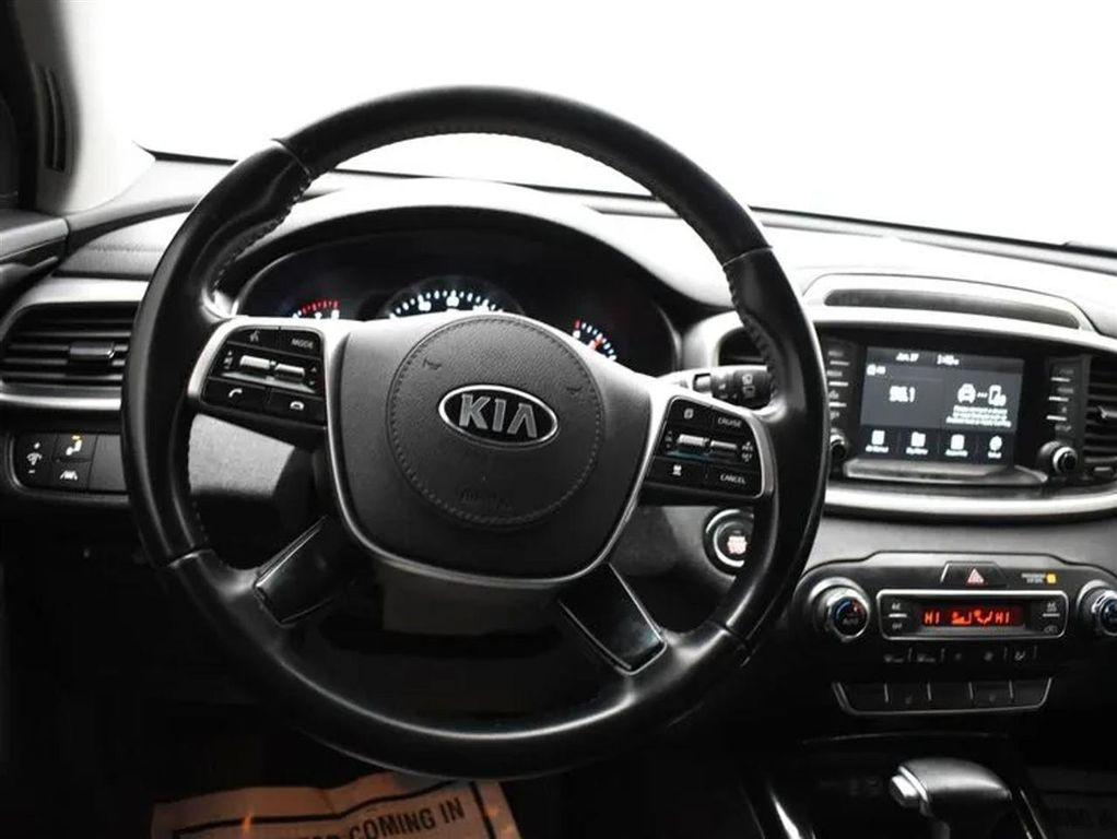used 2020 Kia Sorento car, priced at $15,157