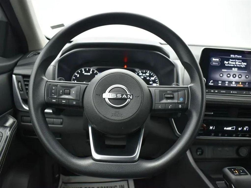 used 2024 Nissan Rogue car, priced at $16,805