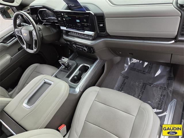 used 2022 Chevrolet Silverado 1500 car, priced at $44,000