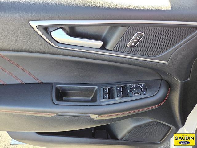 used 2023 Ford Edge car, priced at $28,500