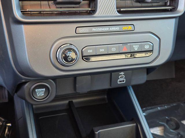 new 2025 Ford Maverick car, priced at $33,626