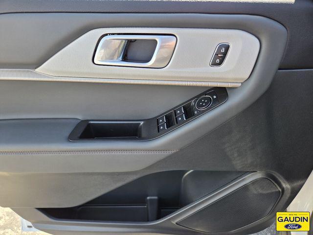used 2025 Ford Explorer car, priced at $37,652