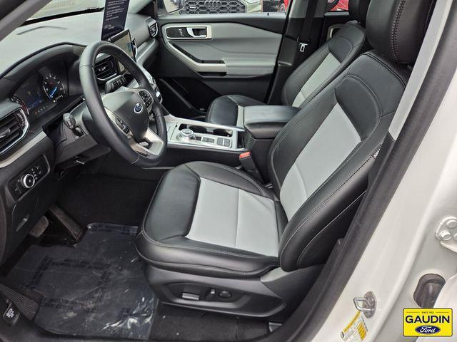 used 2023 Ford Explorer car, priced at $28,099
