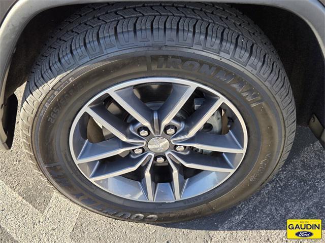 used 2018 Jeep Grand Cherokee car, priced at $17,000